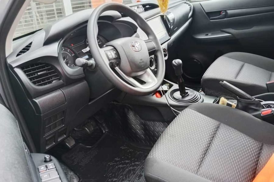 Location voiture Toyota Pickup Douala