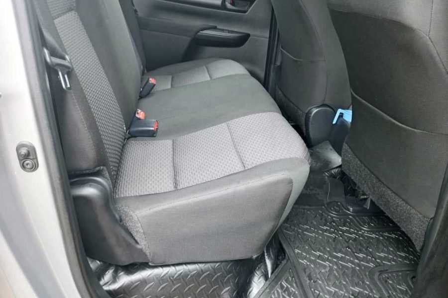 Location voiture Toyota Pickup Douala
